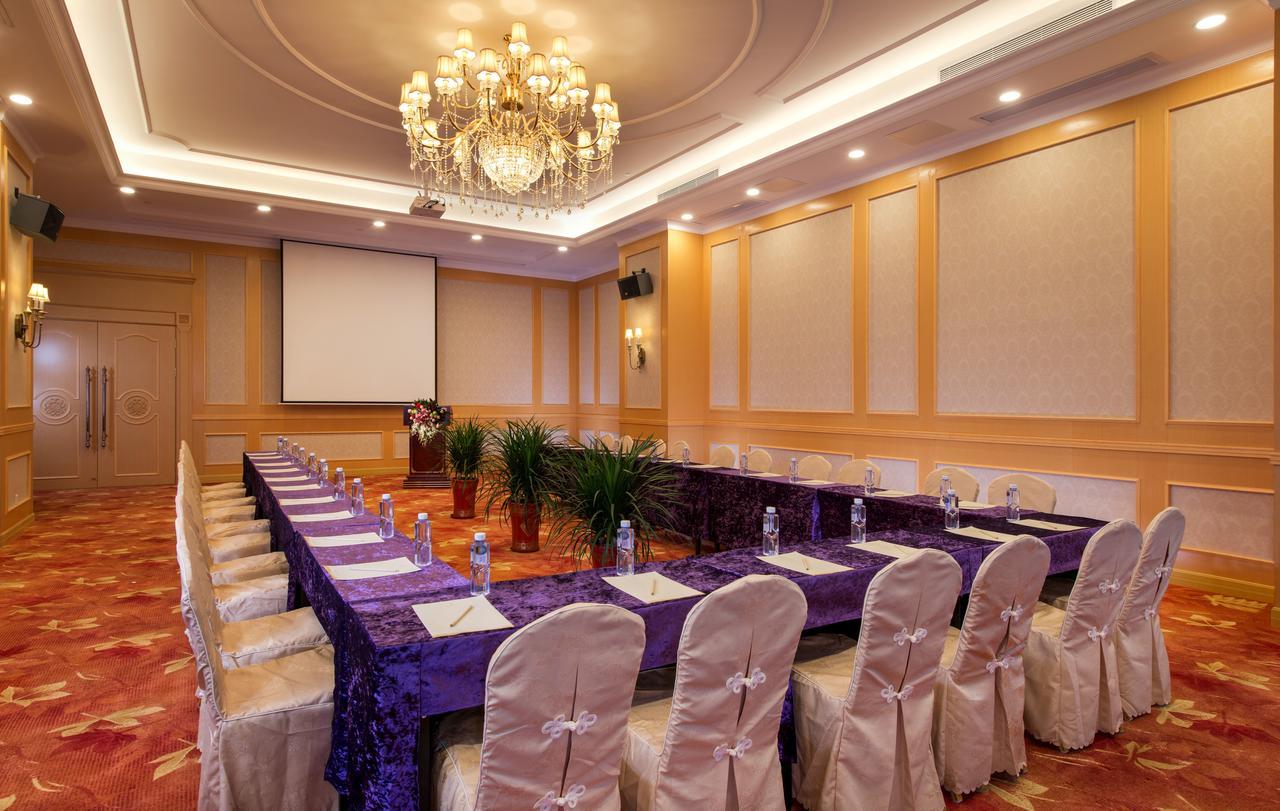 Vienna Hotel Hebei Zhuozhou High Speed Train Station Екстер'єр фото